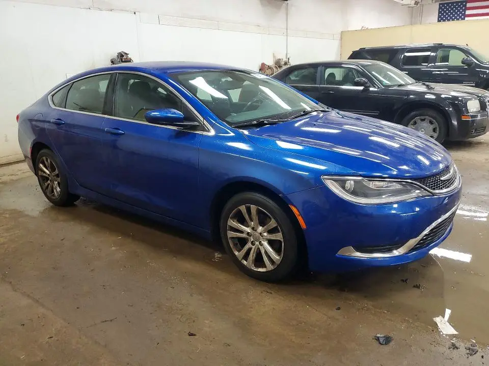 2016 CHRYSLER 200 LIMITED  