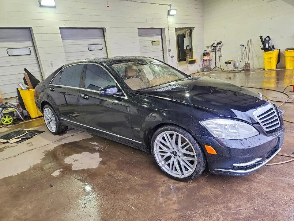 2010 MERCEDES-BENZ S 550 4MATIC  