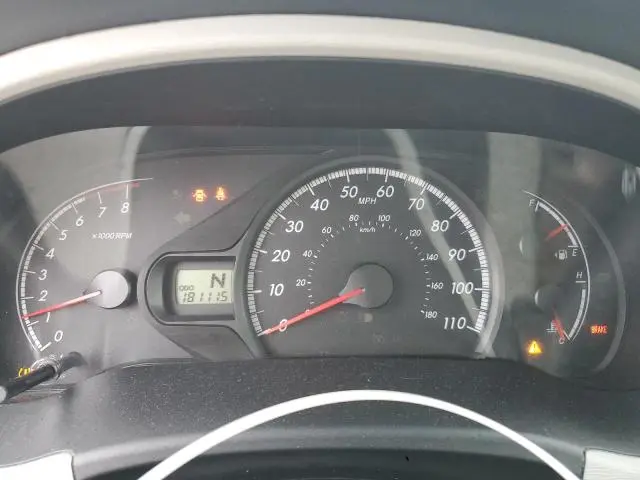 2013 TOYOTA SIENNA LE  