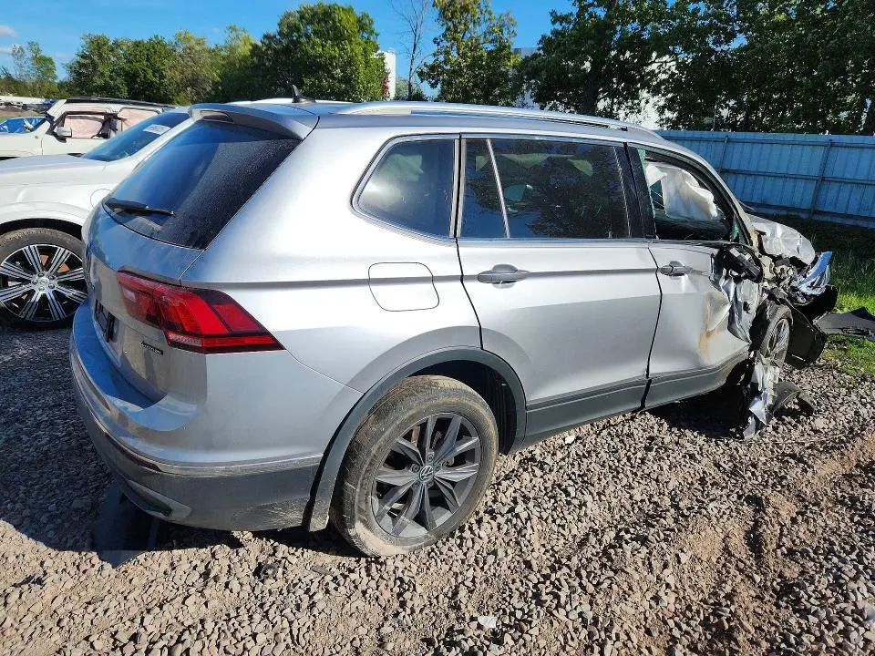 2023 VOLKSWAGEN TIGUAN SE  