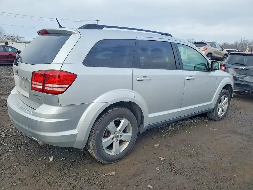 2010 DODGE JOURNEY SXT  