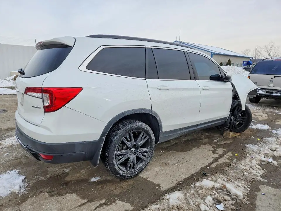2021 HONDA PILOT SE  