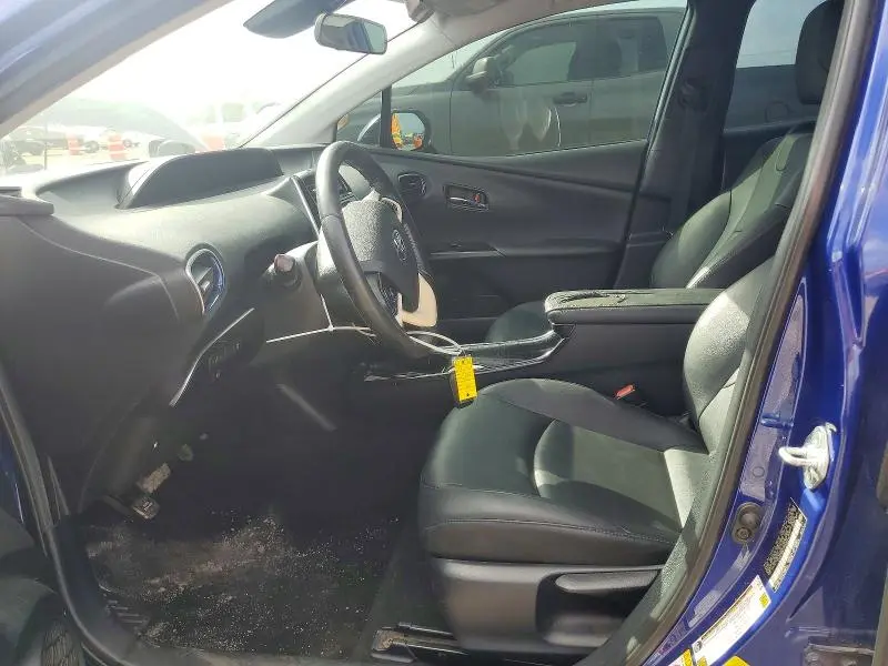 2016 TOYOTA PRIUS THREE TOURING  