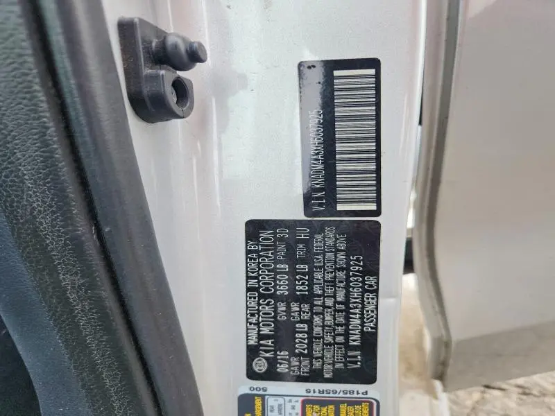 2017 KIA RIO LX  