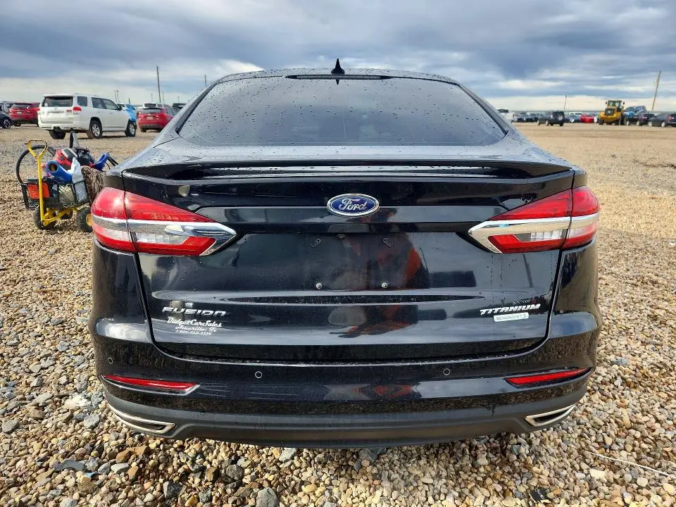 2019 FORD FUSION TITANIUM  