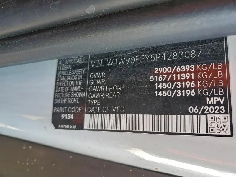 2023 MERCEDES-BENZ METRIS   