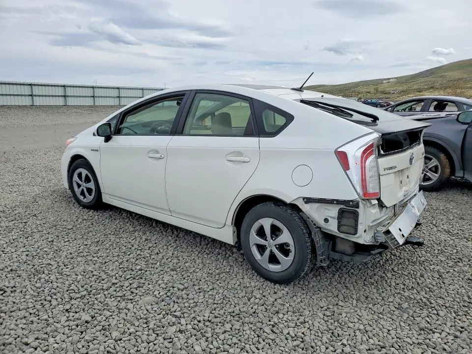 2012 TOYOTA PRIUS THREE  