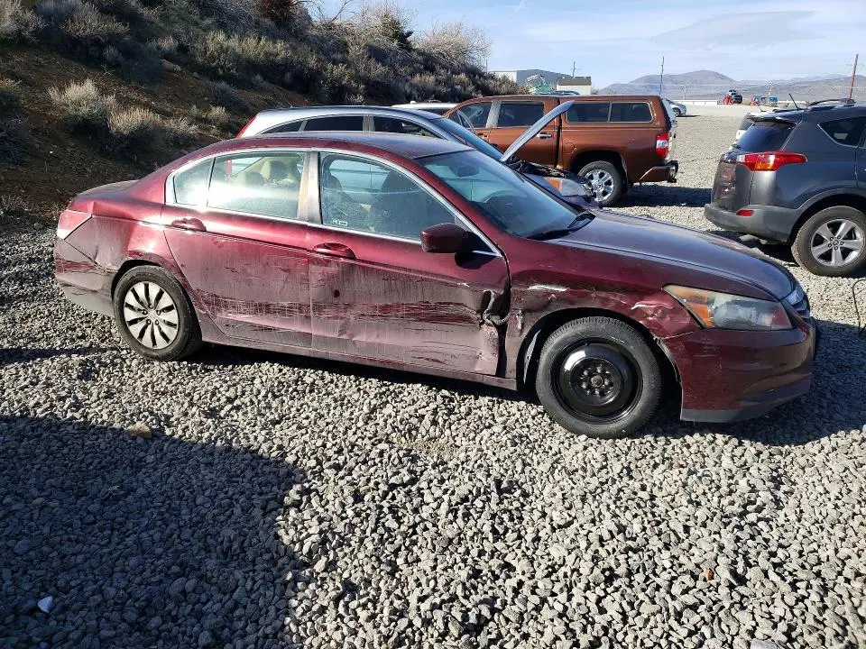2011 HONDA ACCORD LX  