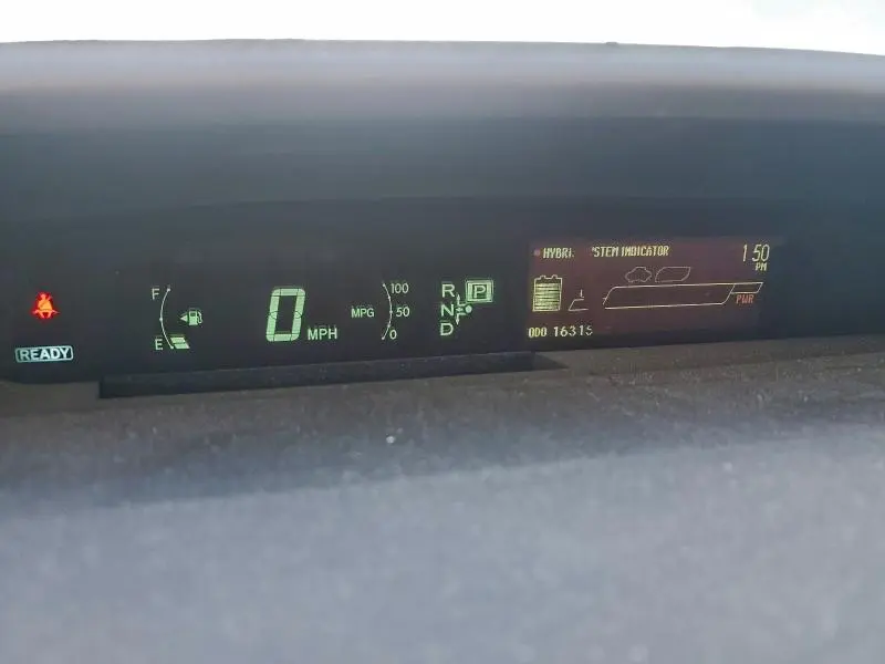 2012 TOYOTA PRIUS PLUG-IN   