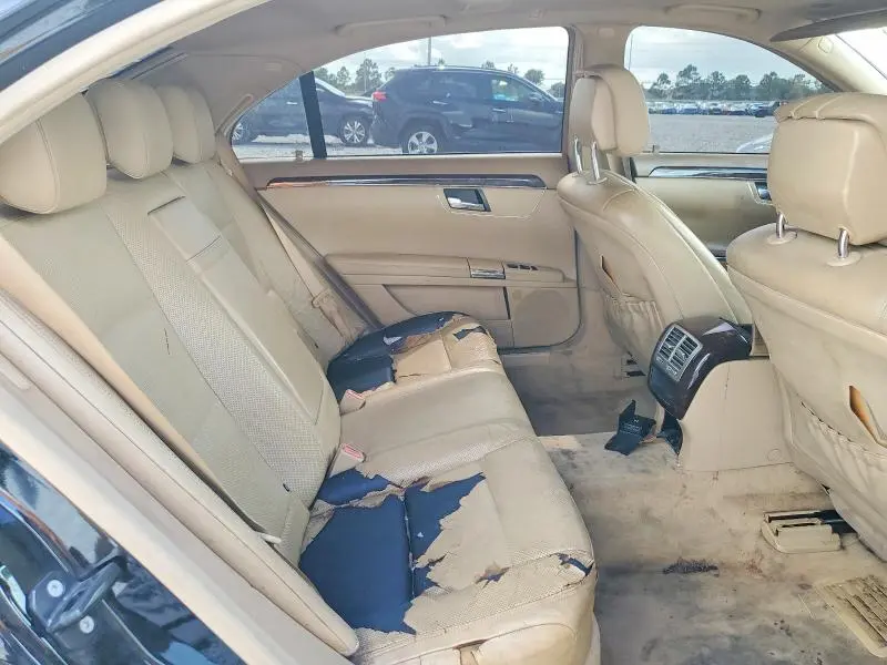 2011 MERCEDES-BENZ S 550  