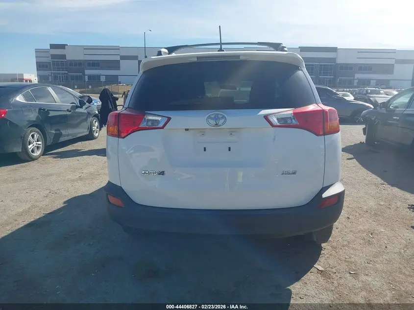 2015 TOYOTA RAV4 XLE
