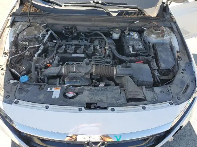 2018 HONDA ACCORD LX  
