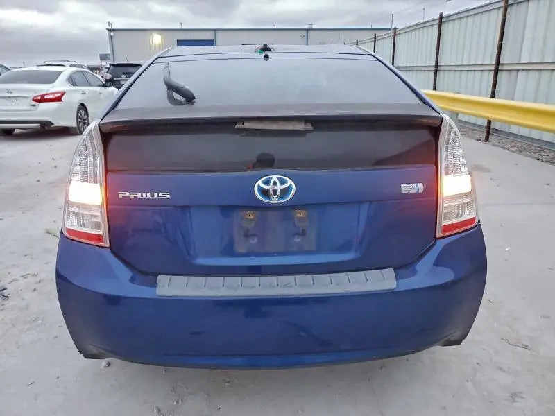 2010 TOYOTA PRIUS   