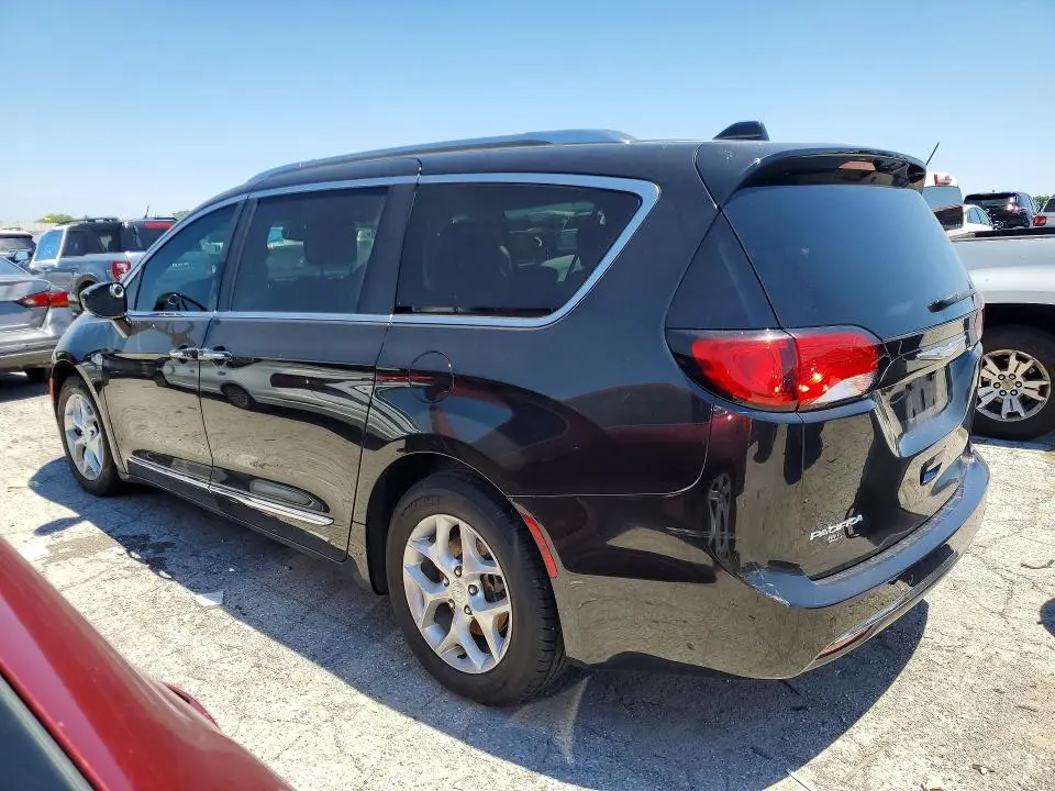 2017 CHRYSLER PACIFICA TOURING L PLUS  