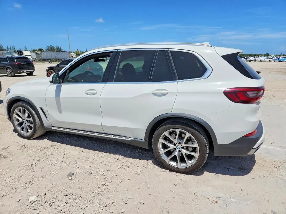 2022 BMW X5 SDRIVE 40I  