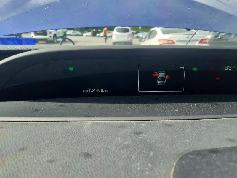 2017 TOYOTA PRIUS TWO  