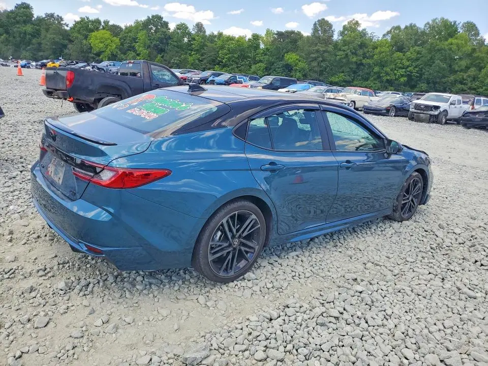 2025 TOYOTA CAMRY XSE  
