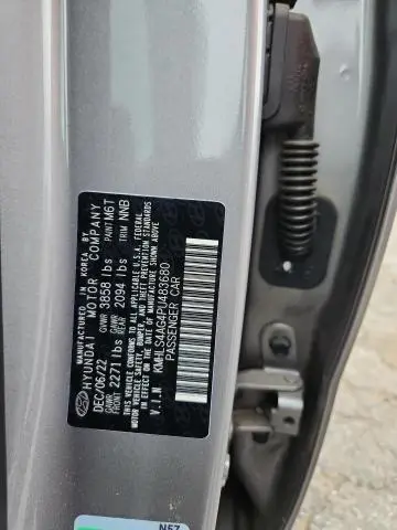 2023 HYUNDAI ELANTRA SEL  