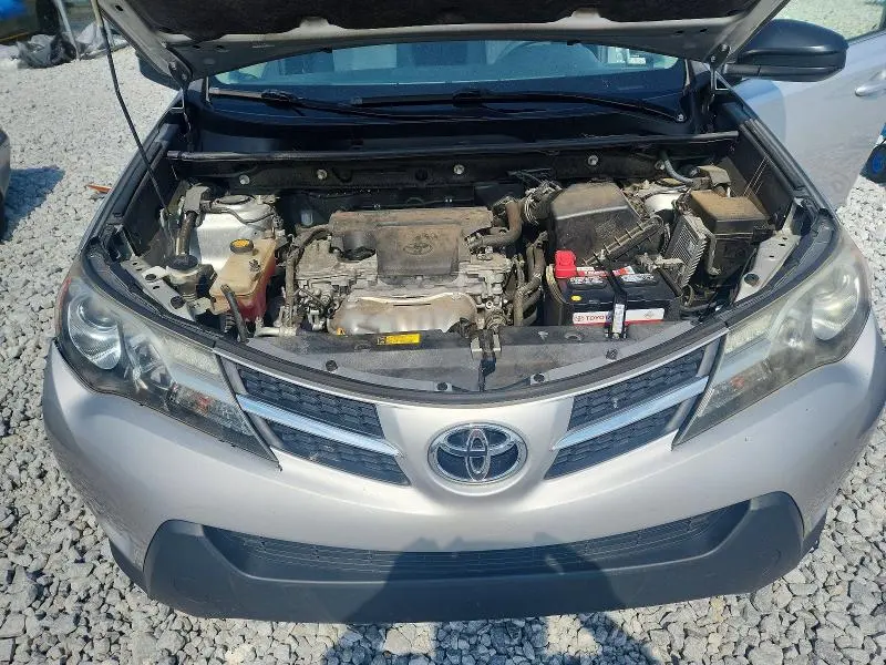 2013 TOYOTA RAV4 LE  