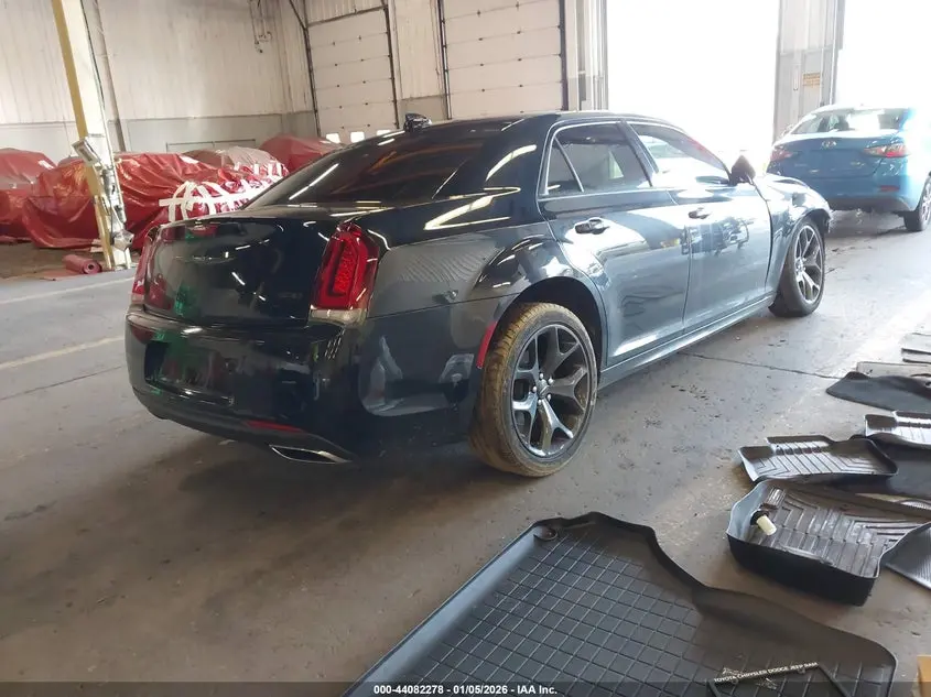 2020 CHRYSLER 300 TOURING L