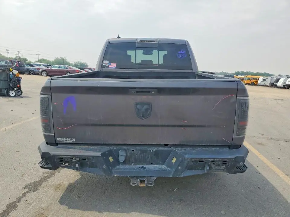 2014 RAM 1500 SLT  