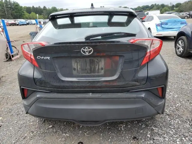2021 TOYOTA C-HR XLE  