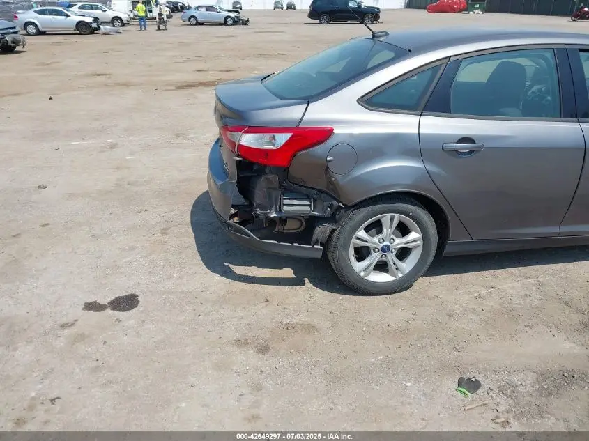 2013 FORD FOCUS SE