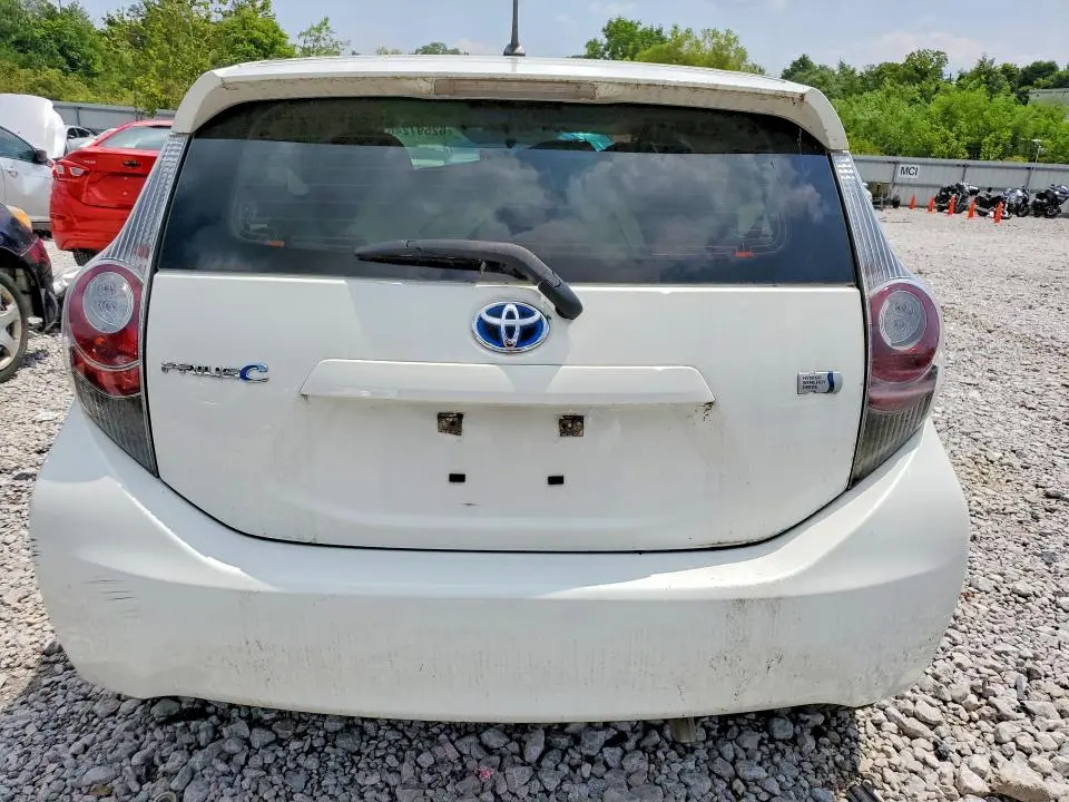 2014 TOYOTA PRIUS C TWO  