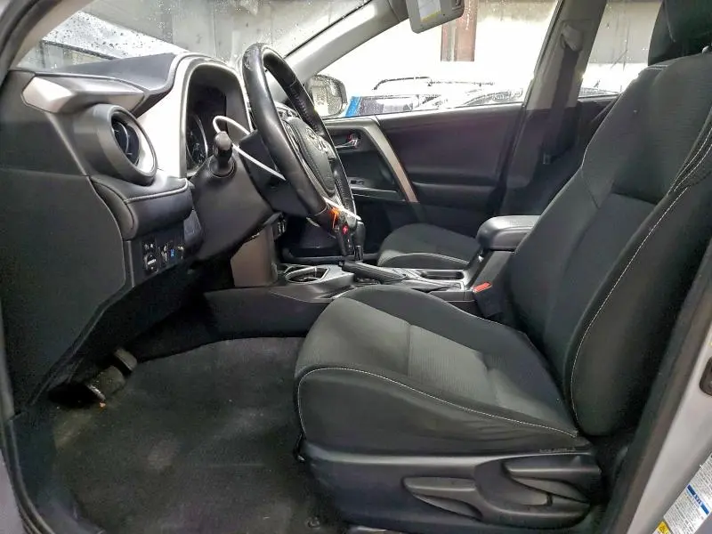 2017 TOYOTA RAV4 HV LE  