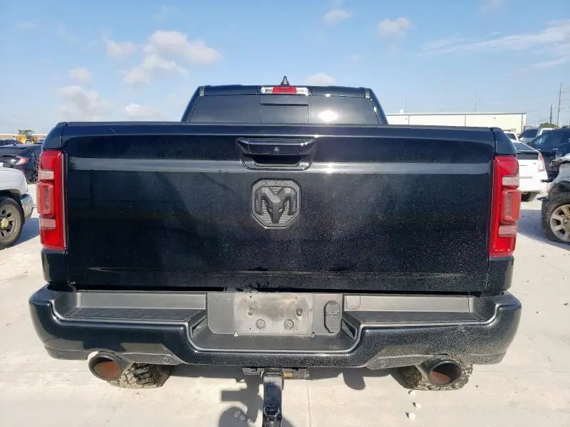 2020 RAM 1500 LARAMIE  