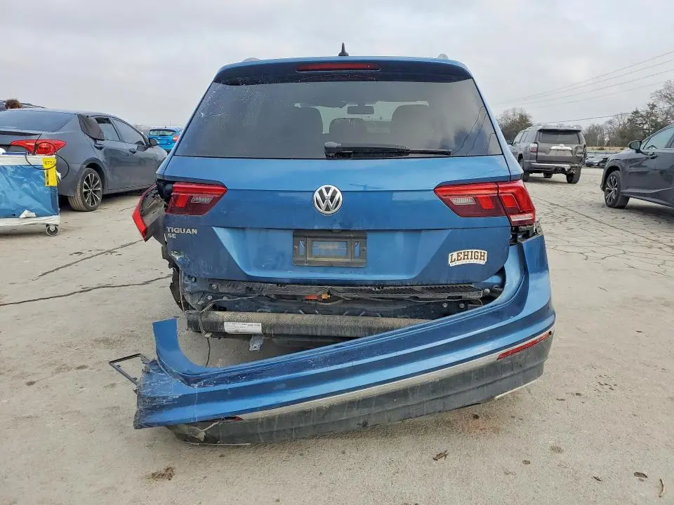 2020 VOLKSWAGEN TIGUAN SE  