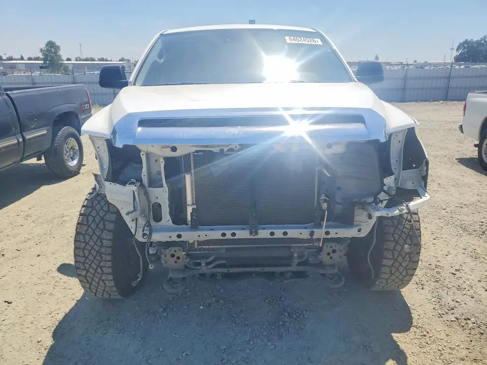 2020 TOYOTA TUNDRA SR5  