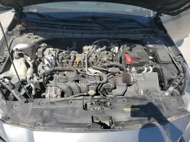 2021 NISSAN ALTIMA SR  