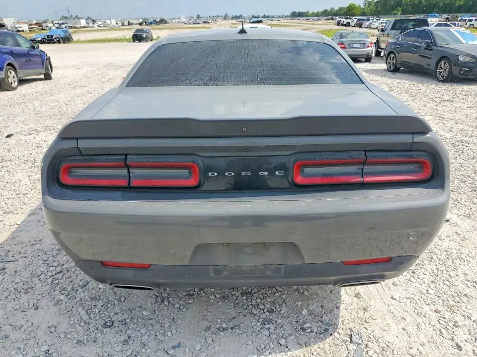 2017 DODGE CHALLENGER SXT  