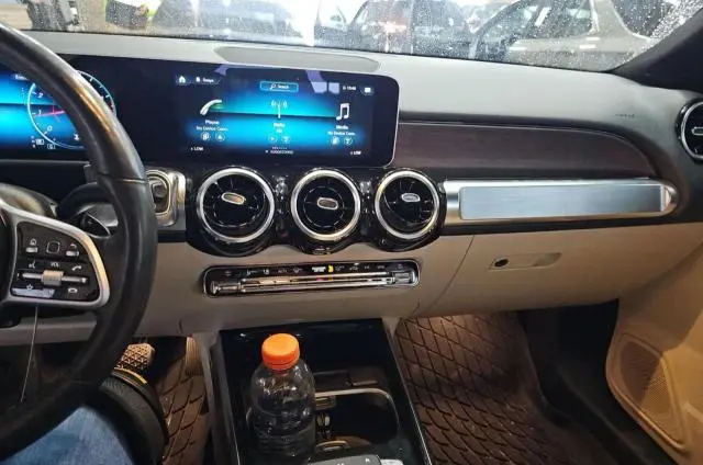 2020 MERCEDES-BENZ GLB 250 4MATIC  