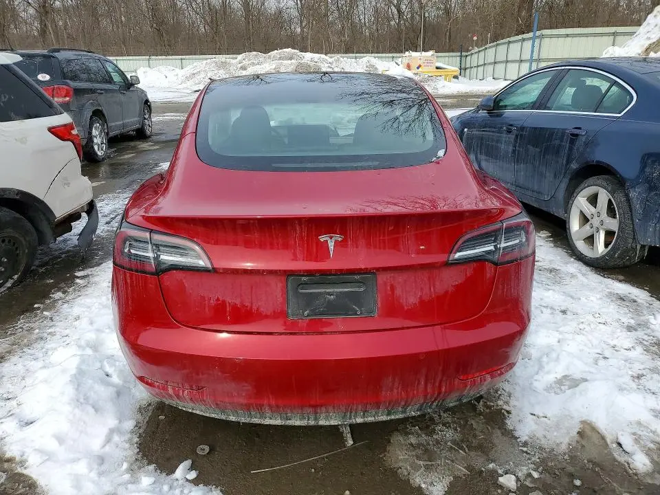 2021 TESLA MODEL 3   