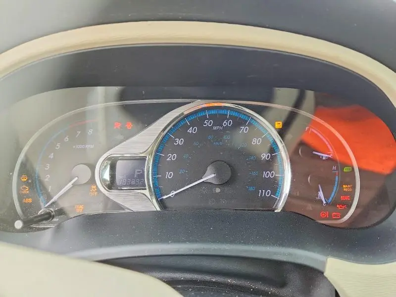 2012 TOYOTA SIENNA XLE 8-PASSENGER  