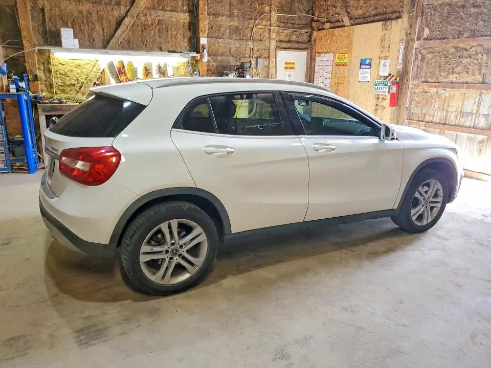 2018 MERCEDES-BENZ GLA 250 4MATIC  