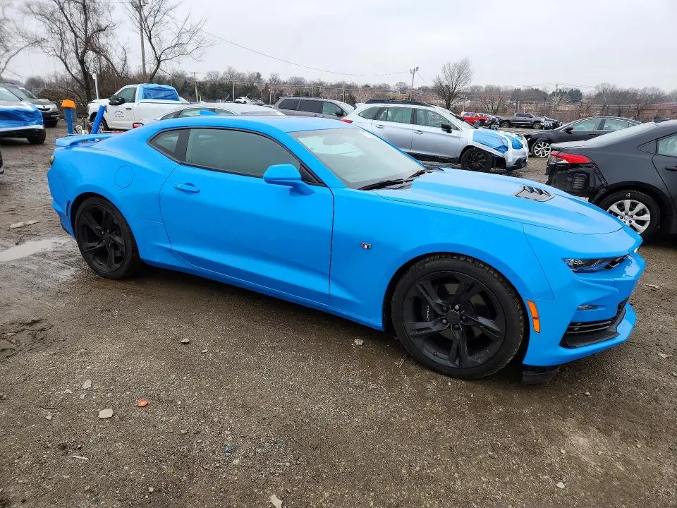 2022 CHEVROLET CAMARO LT1  