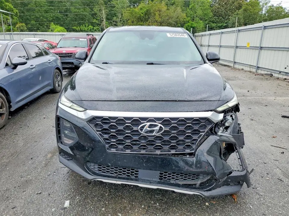 2020 HYUNDAI SANTA FE SE  