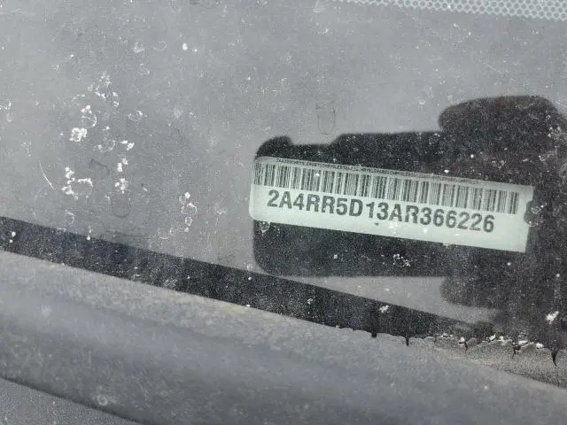 2010 CHRYSLER TOWN & COUNTRY TOURING  