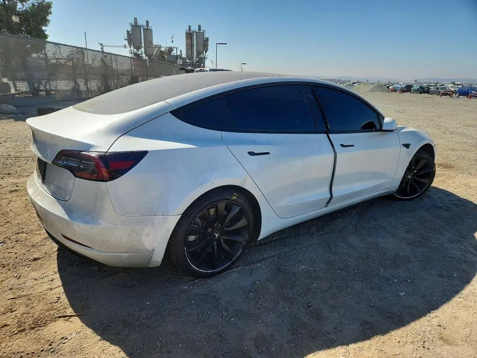 2020 TESLA MODEL 3   