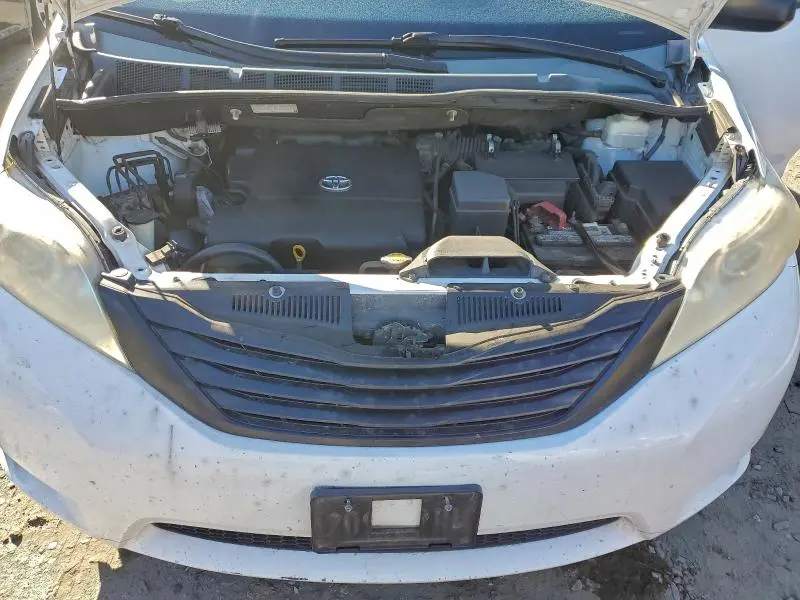 2011 TOYOTA SIENNA BASE 7-PASSENGER  