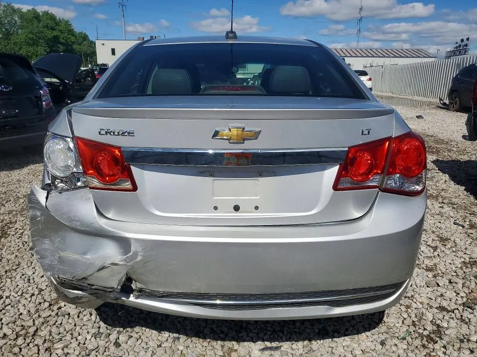 2015 CHEVROLET CRUZE LT  