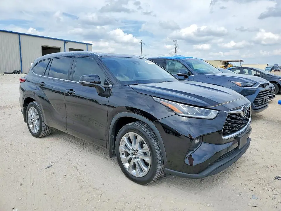 2020 TOYOTA HIGHLANDER LIMITED  