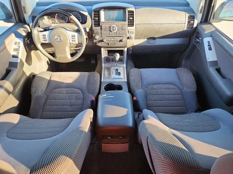 2012 NISSAN PATHFINDER S  