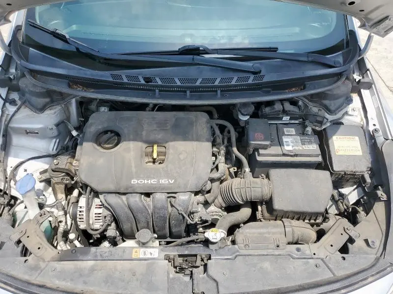 2017 KIA FORTE LX  