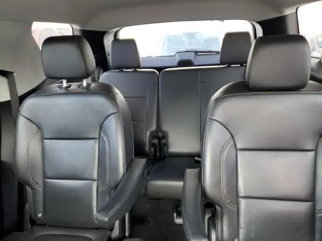 2020 CHEVROLET TRAVERSE LT  