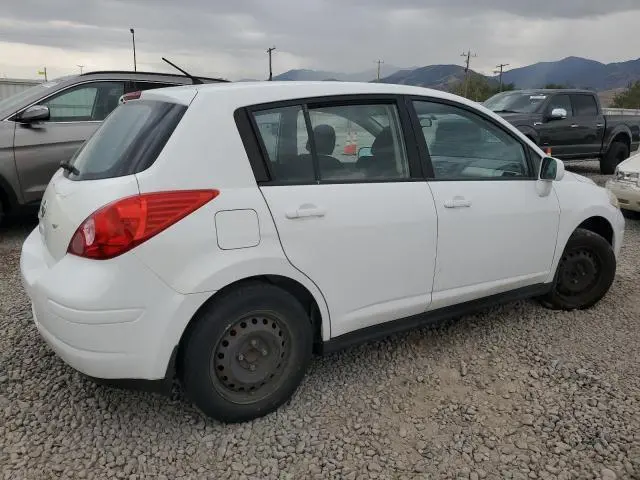2011 NISSAN VERSA S  
