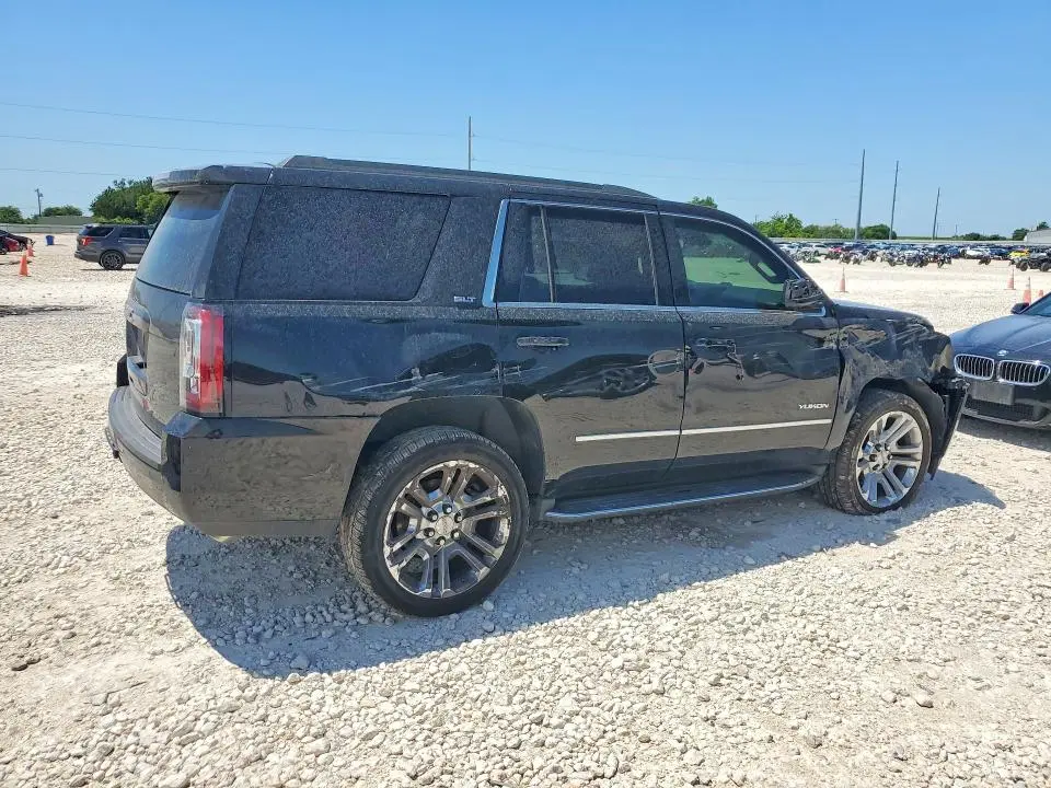 2017 GMC YUKON SLT  